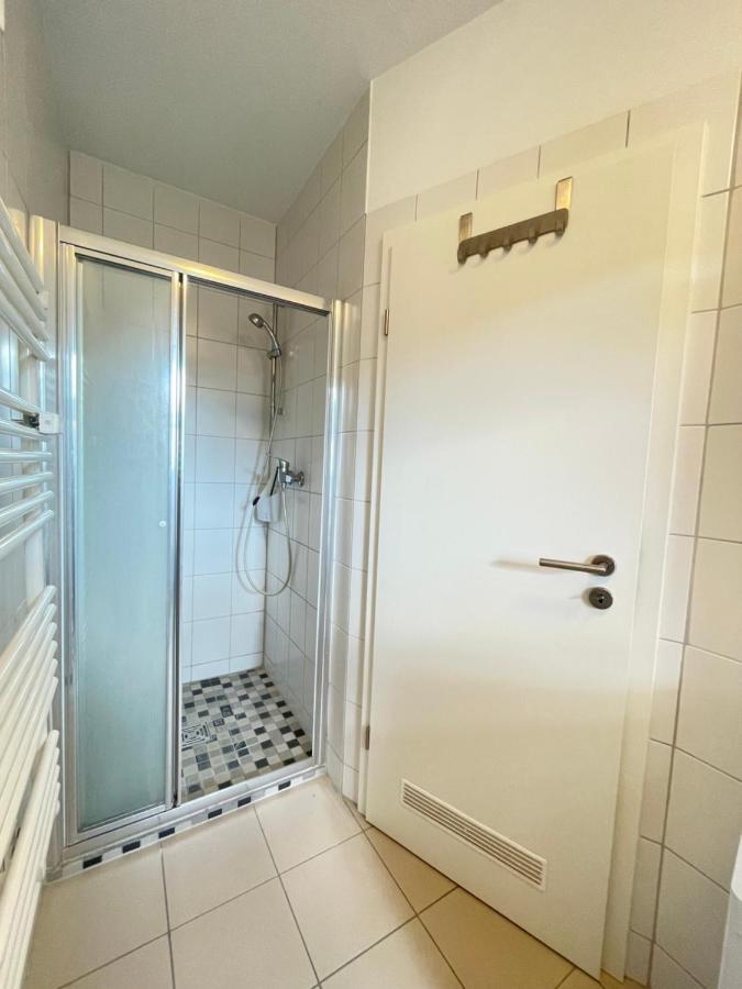 Ferienwohnung Im Stadtzentrum Von Bernau - Schoene Ferienwohnung Mit 1 1/2 Zimmern, Bad, Spuelmaschine, Waschmaschine, Komplette Kueche, Wlan Bernau bei Berlin Ngoại thất bức ảnh